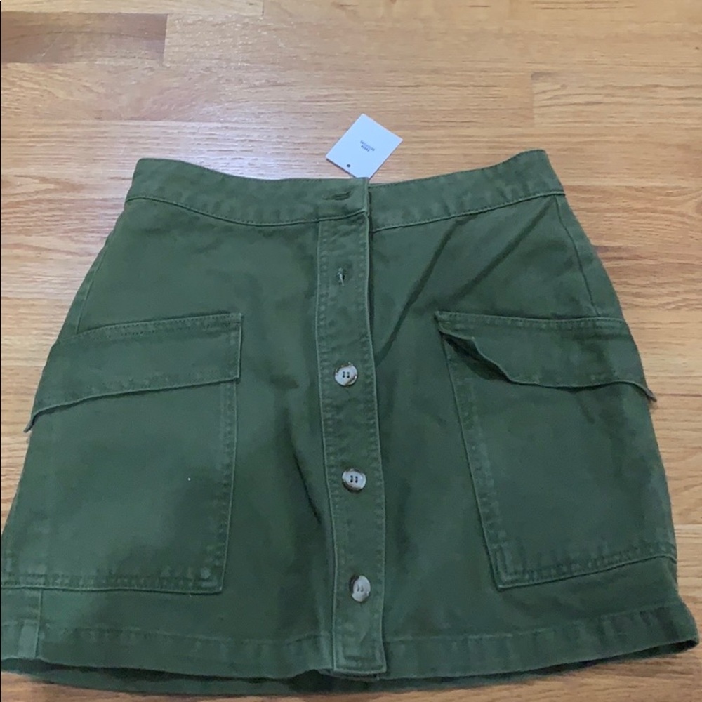 Urban outfitters cute mini skirt